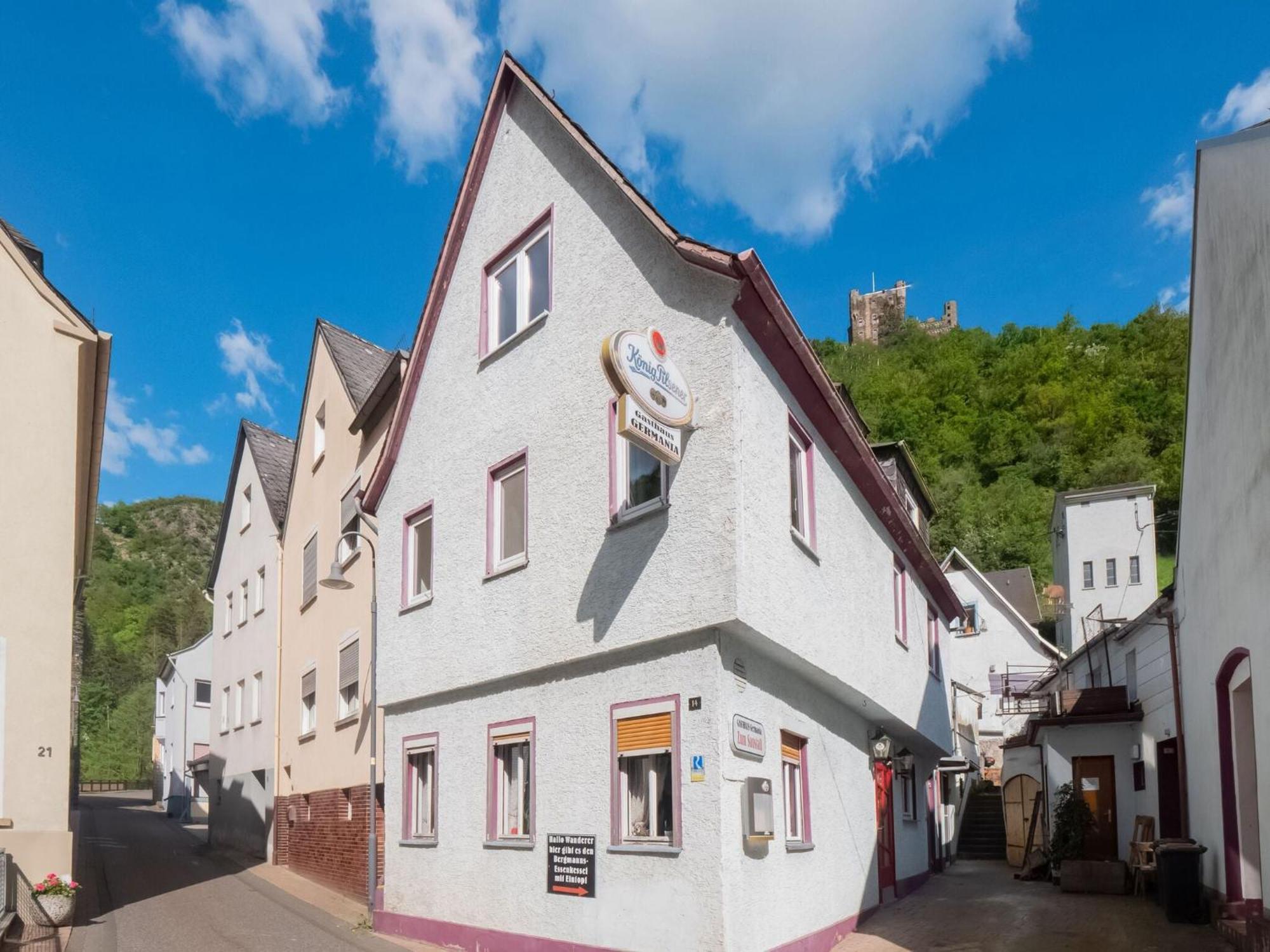 Cosy Holiday Home In Sankt Goarshausen With Barbecue Bagian luar foto